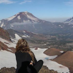 Meet your Posher, Kourtynie